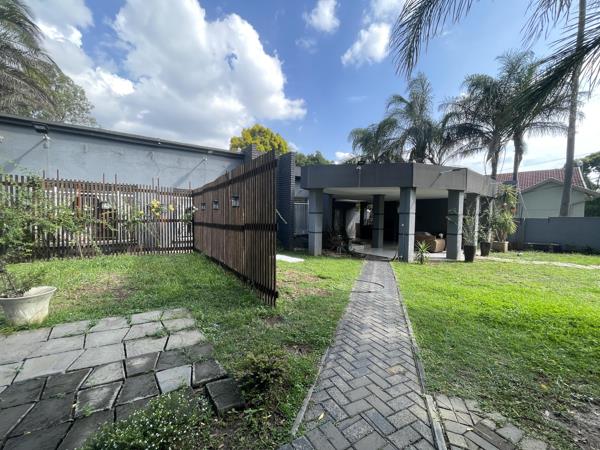 8 Bedroom House