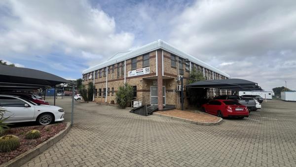 1 700 m² Industrial space