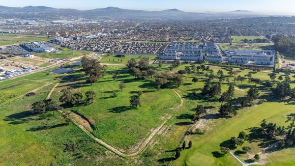 388 m² Land