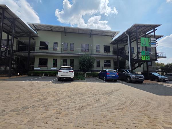 100 m² Commercial space