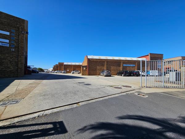 366 m² Industrial space