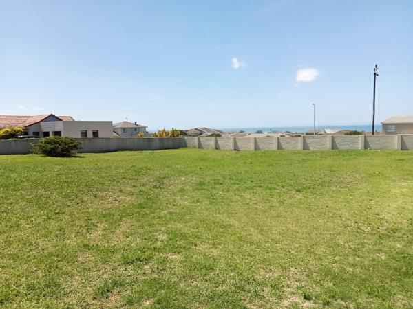 853 m² Land