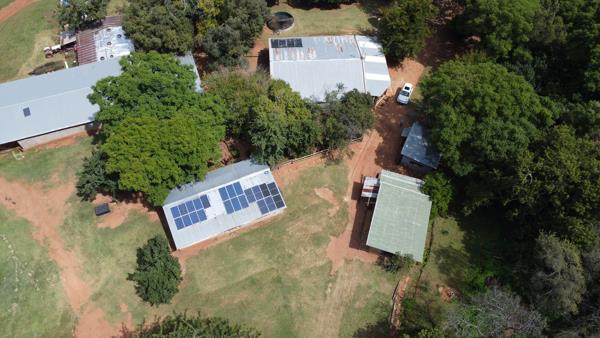 104 ha Commercial Farm