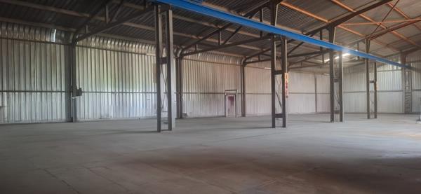 1 140 m² Commercial space