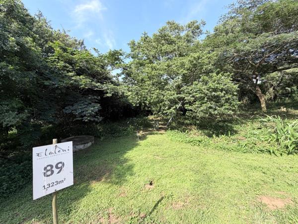 1 323 m² Land
