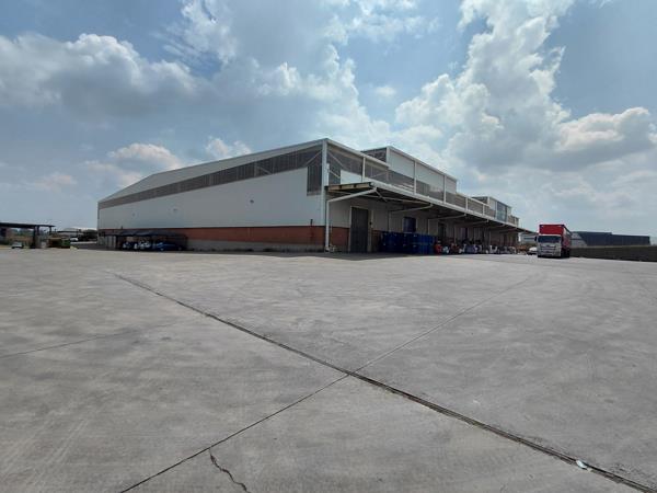 7 838 m² Industrial space