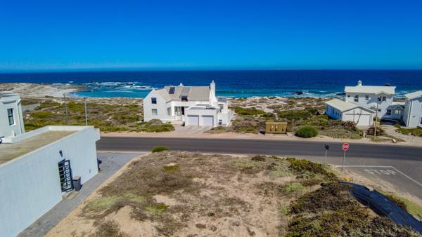 436 m² Land