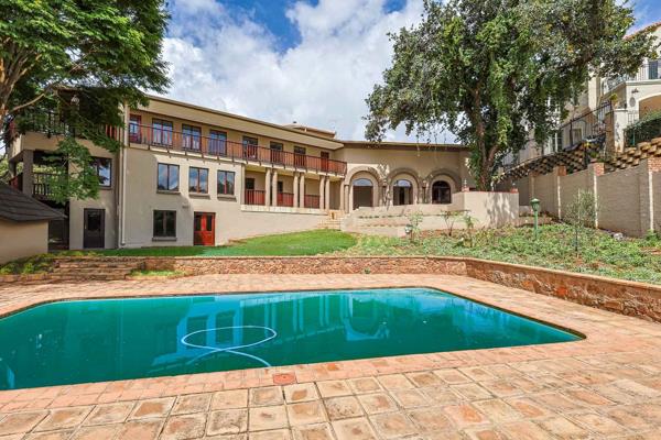 6 Bedroom House