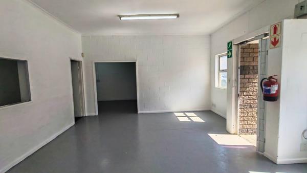 100 m² Commercial space