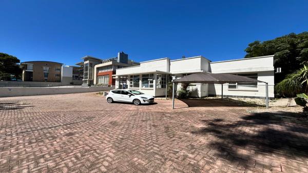 425 m² Office Space