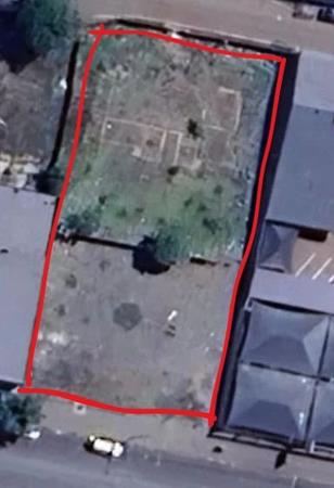 1 983 m² Land