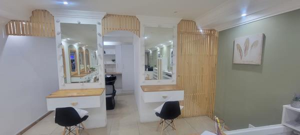 100 m² Commercial space