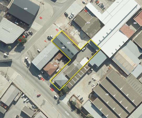 936 m² Industrial space