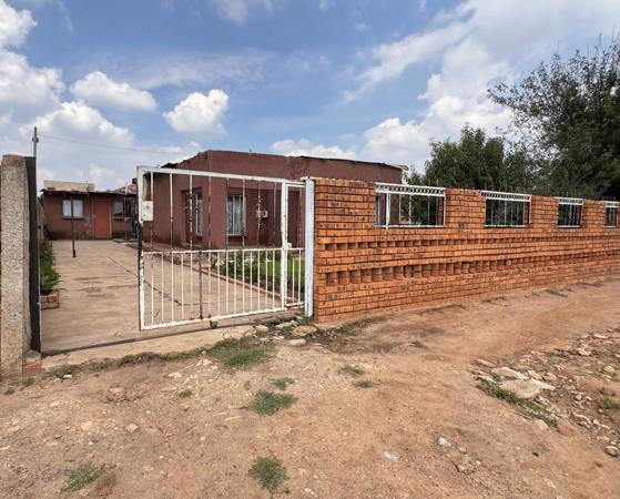 5 Bedroom House