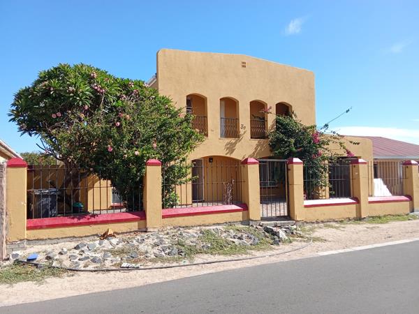 7 Bedroom House