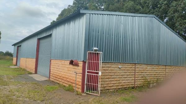 327 m² Commercial space