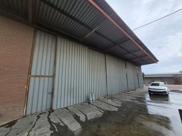 350 m² Industrial space