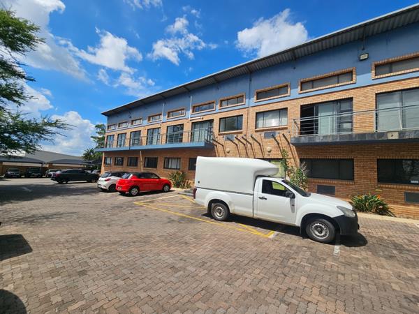 466 m² Commercial space