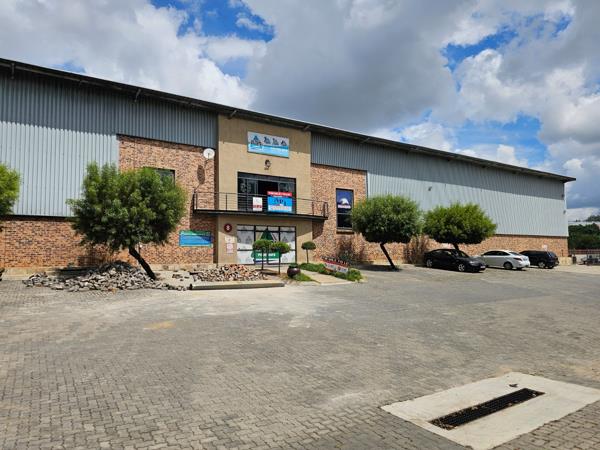 2 725 m² Industrial space