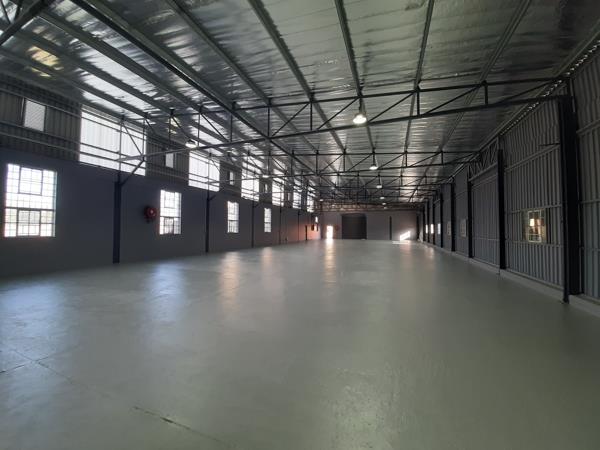 1 100 m² Industrial space