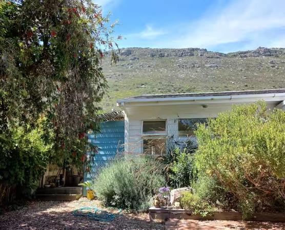 0.5 Bedroom Garden Cottage