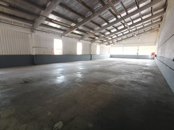 617 m² Industrial space