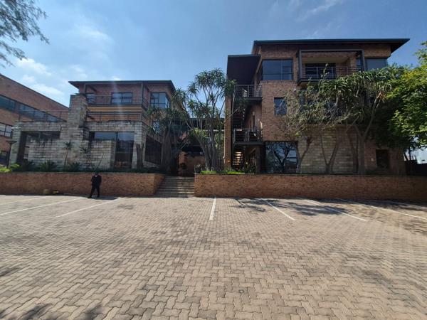 1 643 m² Commercial space