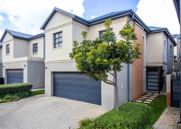 4 Bedroom Apartment