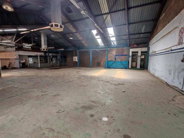 1 200 m² Commercial space