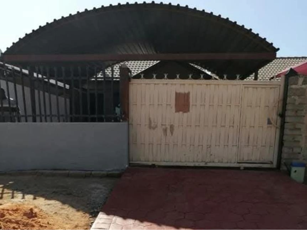 2 Bedroom House