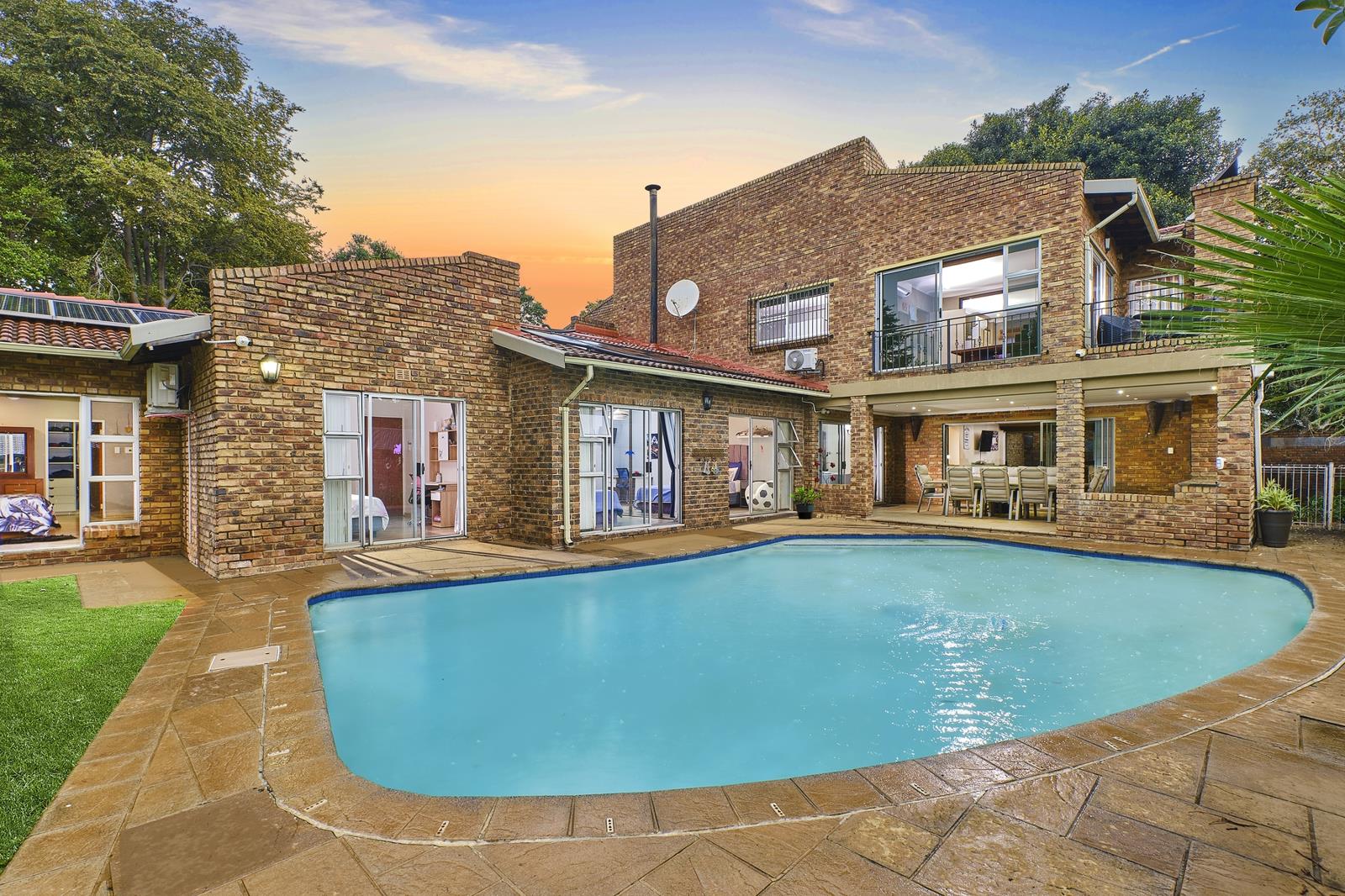 6 Bedroom House in Northwold