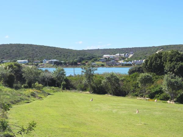 1 185 m² Land