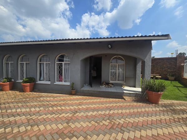 2 Bedroom Garden Cottage