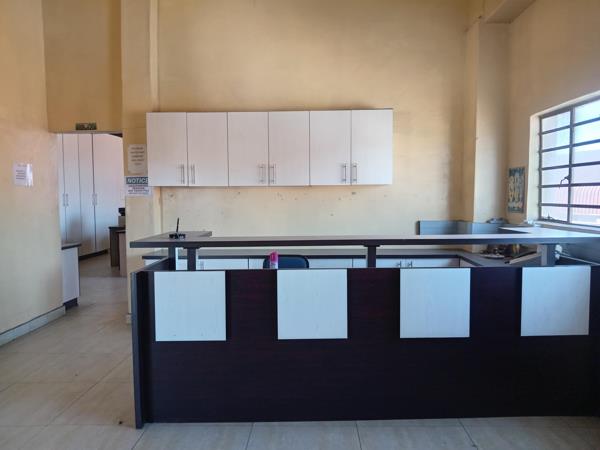 246 m² Commercial space