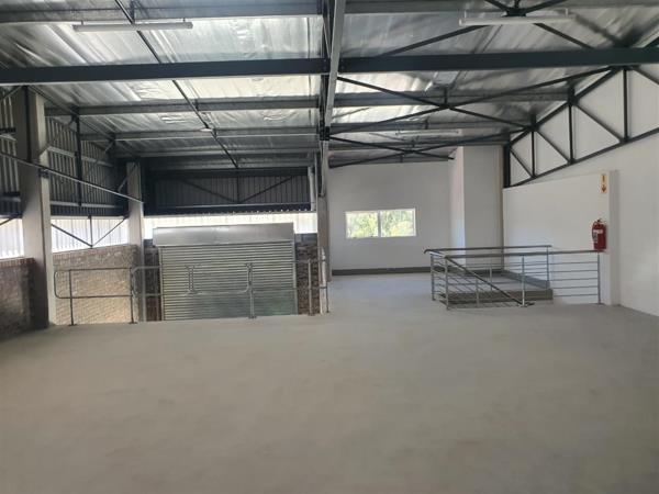 340 m² Industrial space