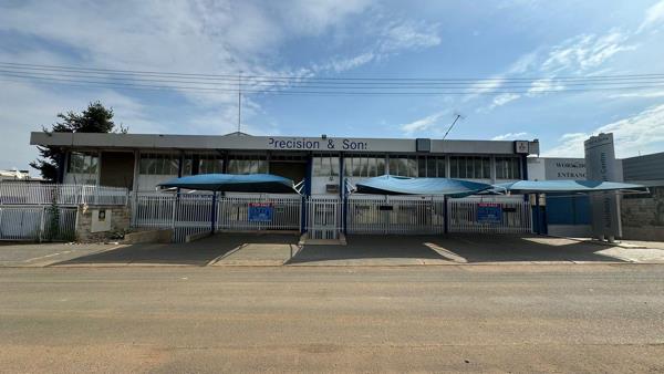 2 960 m² Industrial space