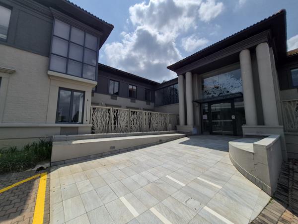 556 m² Commercial space