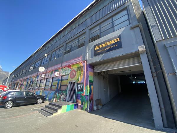 2 973 m² Industrial space