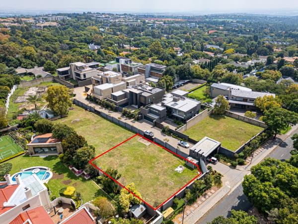 942 m² Land