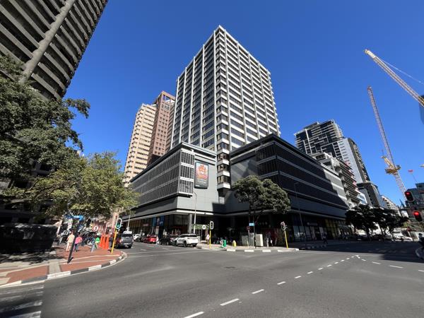 985 m² Commercial space