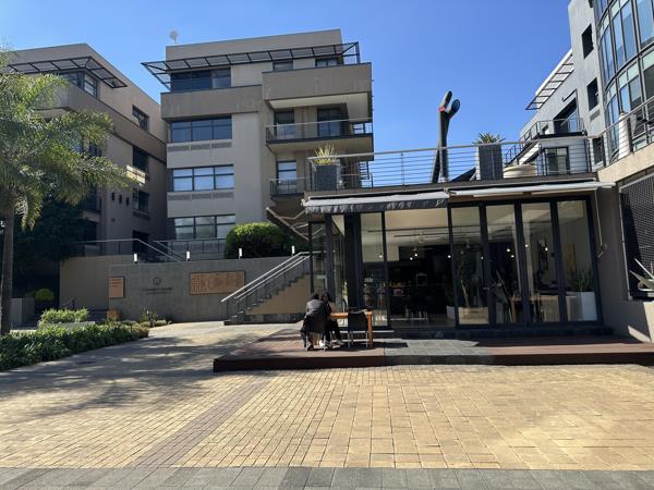 298 m² Commercial space