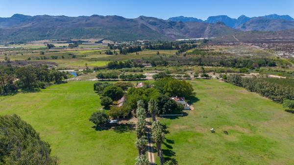 14.7 ha Smallholding