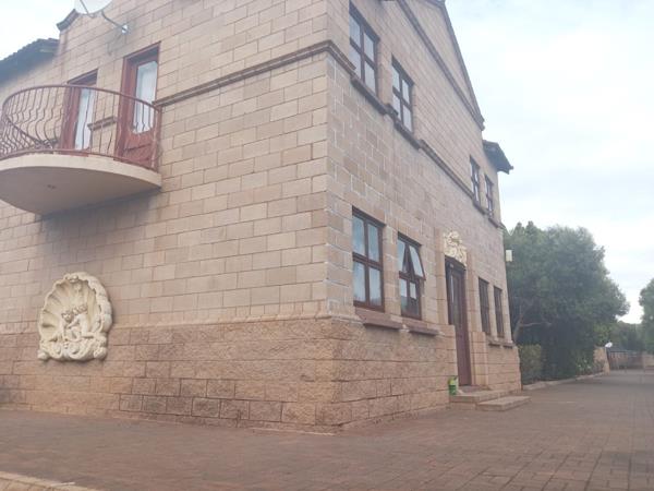 1 Bedroom House