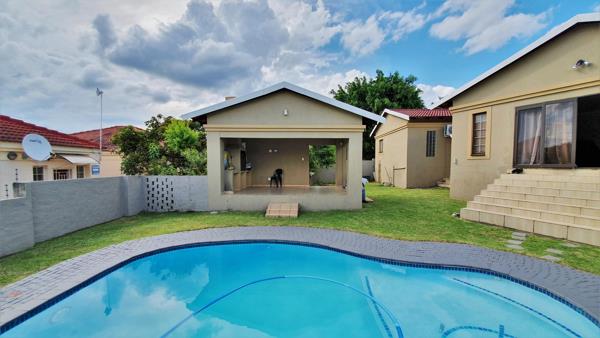 5 Bedroom Townhouse