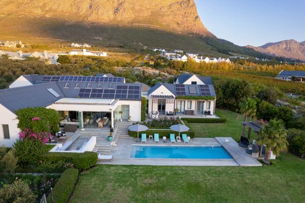 5 Bedroom House