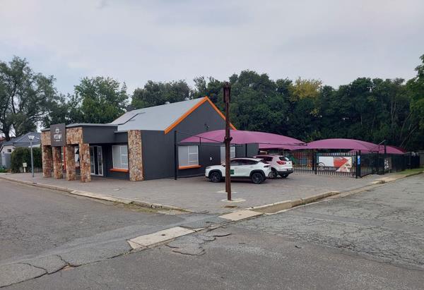 200 m² Commercial space