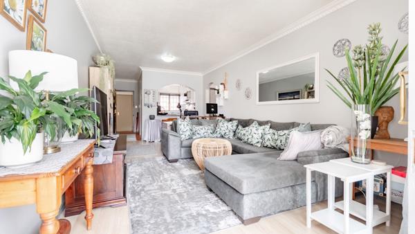 2 Bedroom Flat