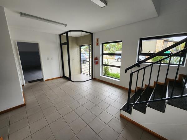 490 m² Industrial space