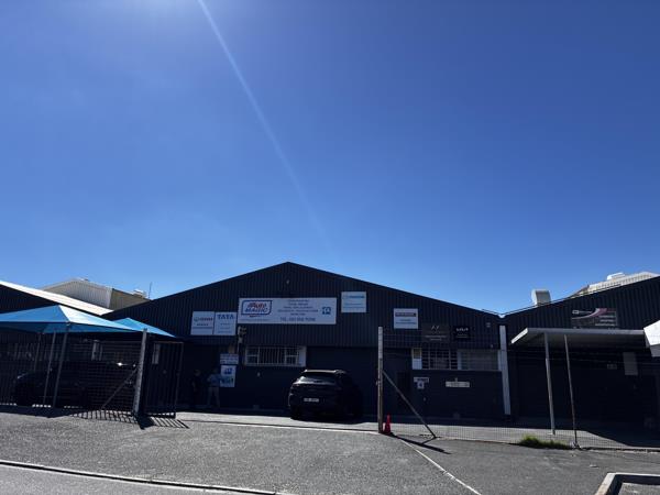 1 175 m² Industrial space