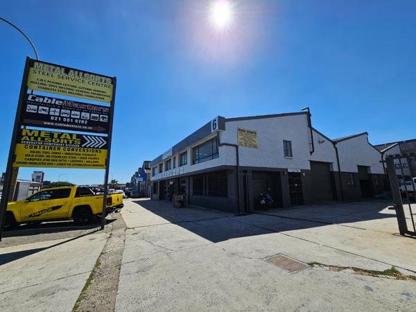 369 m² Industrial space